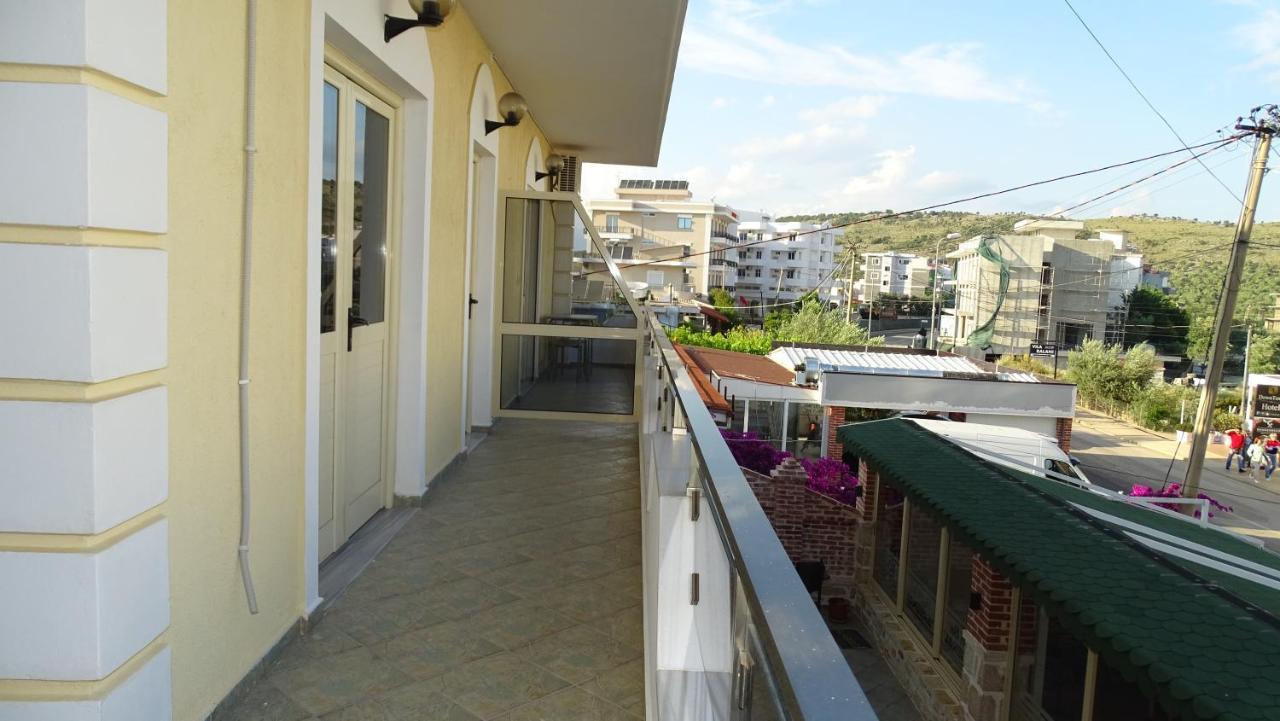 Hotel Arsenal Ksamil Exteriör bild